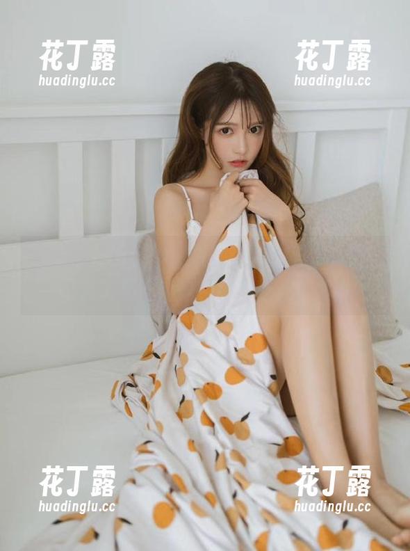 Habin夏彬 (하빈)最新好学生写真，照片记录了那些年少的纯真岁月！.txt